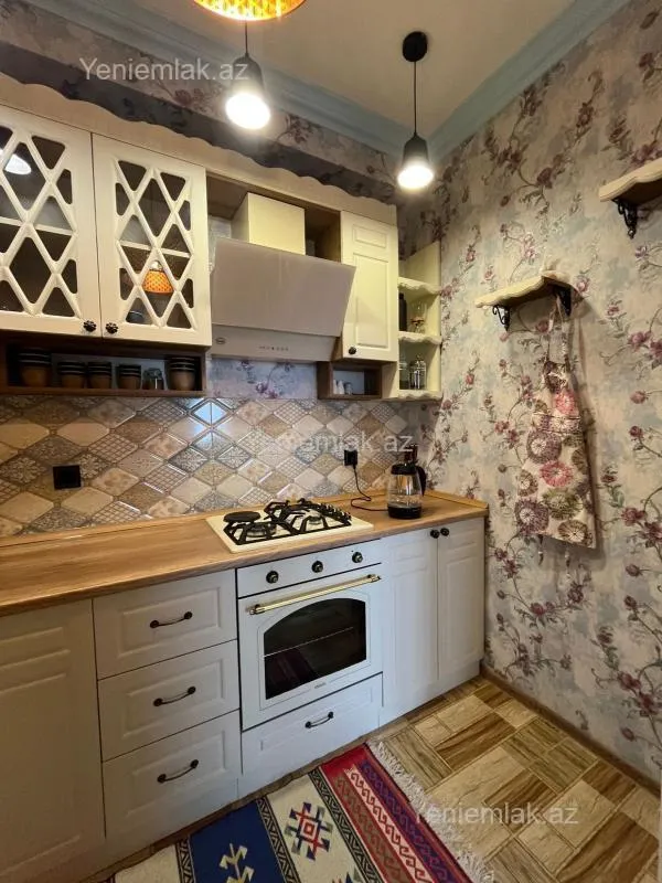 Satılır 2 otaqlı yeni tikili 64 m²