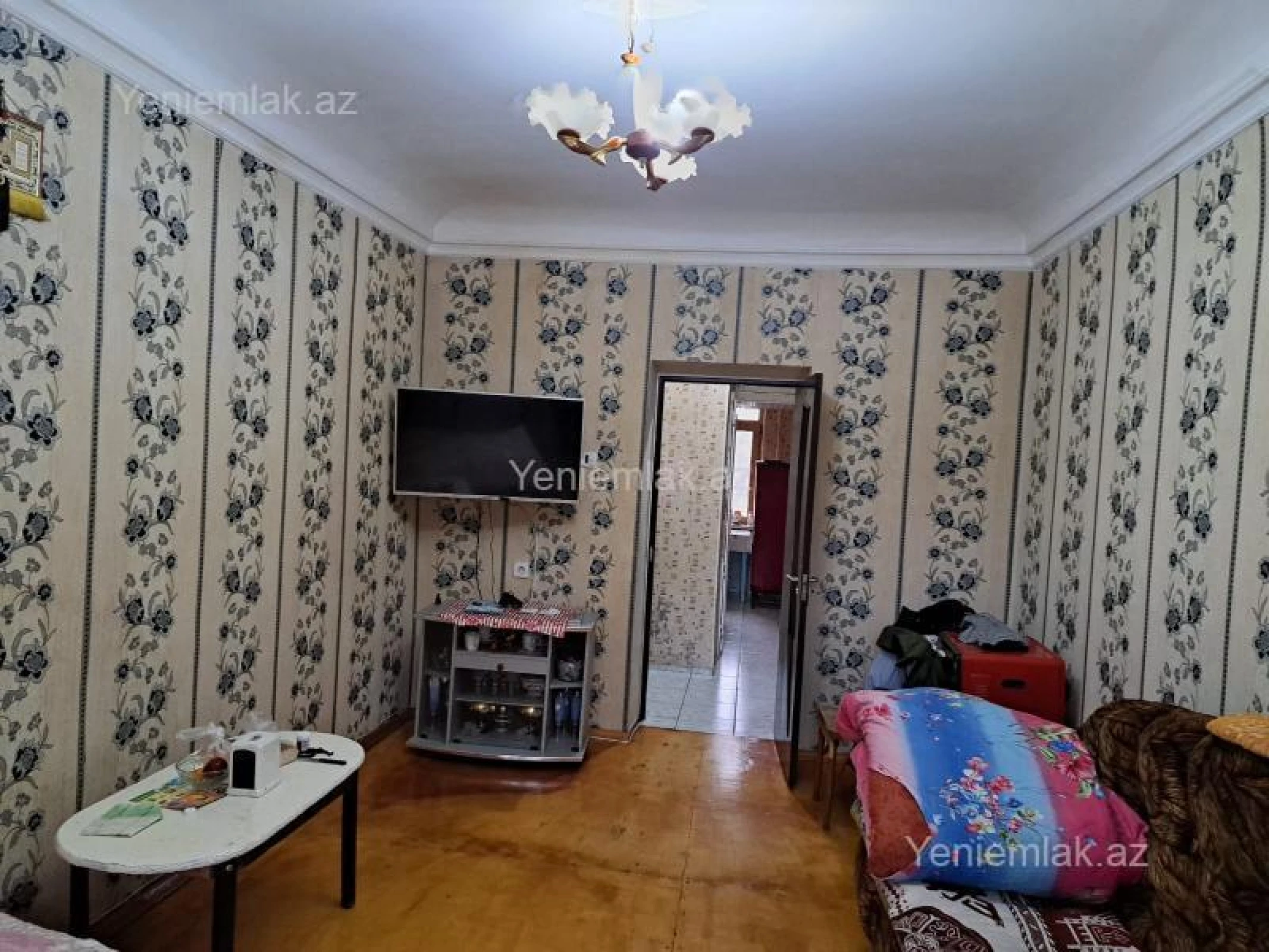 Satılır 3 otaqlı köhnə tikili 80 m²