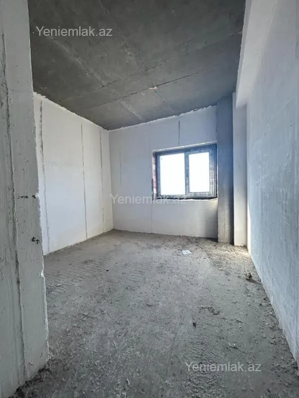Satılır 3 otaqlı yeni tikili 163 m²