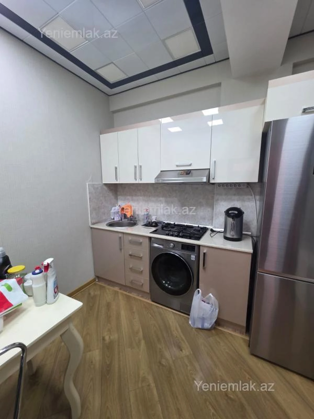 Satılır 2 otaqlı yeni tikili 73 m²