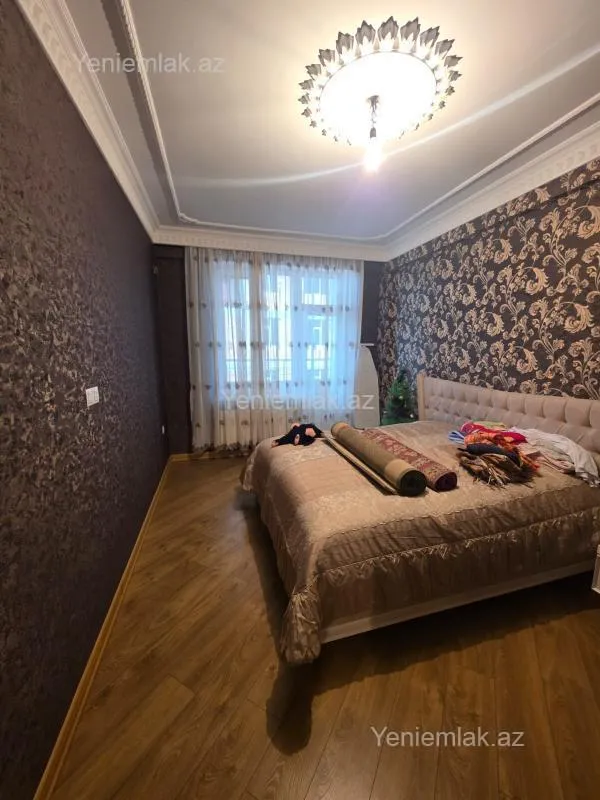 Satılır 2 otaqlı yeni tikili 73 m²