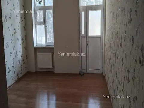 Satılır 3 otaqlı köhnə tikili 100 m² — Sumqayıt 3 otaq 100.00 m²