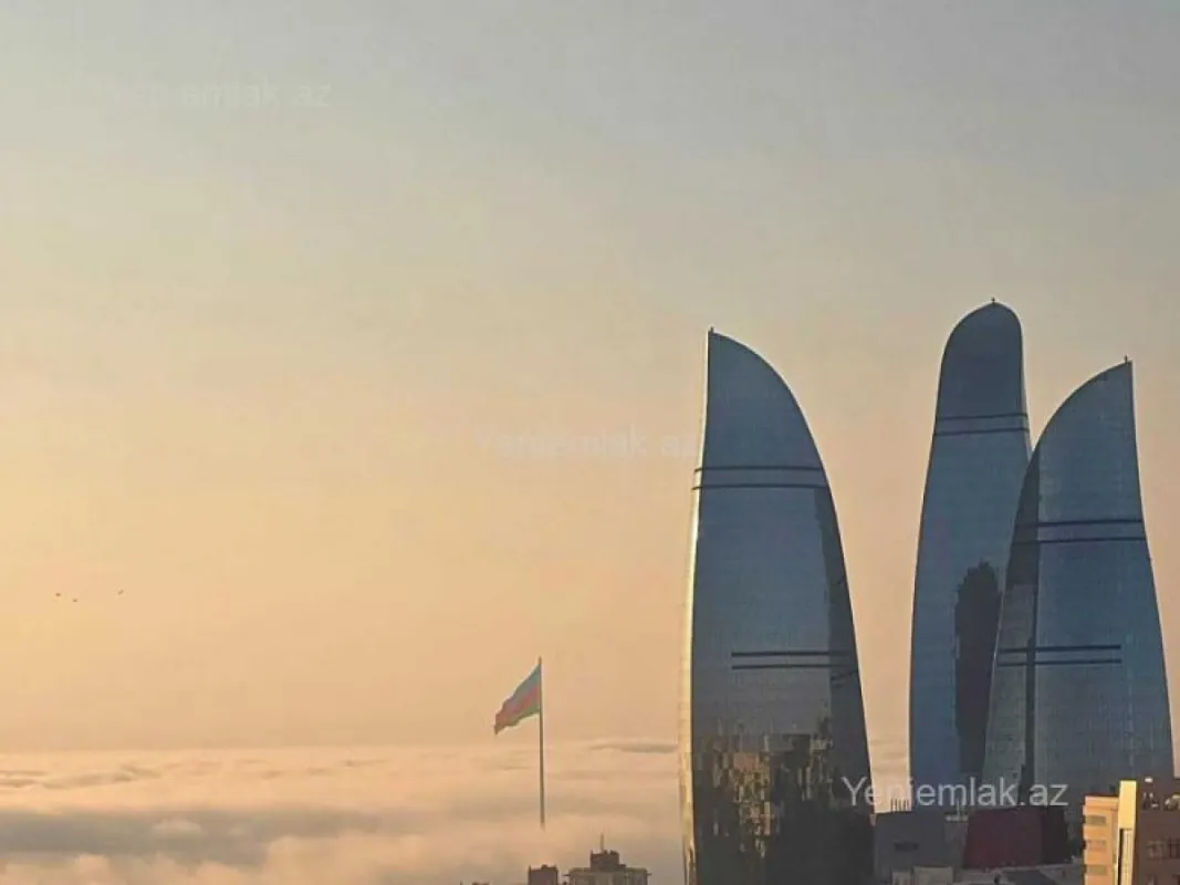 Satılır 3 otaqlı yeni tikili 160 m²