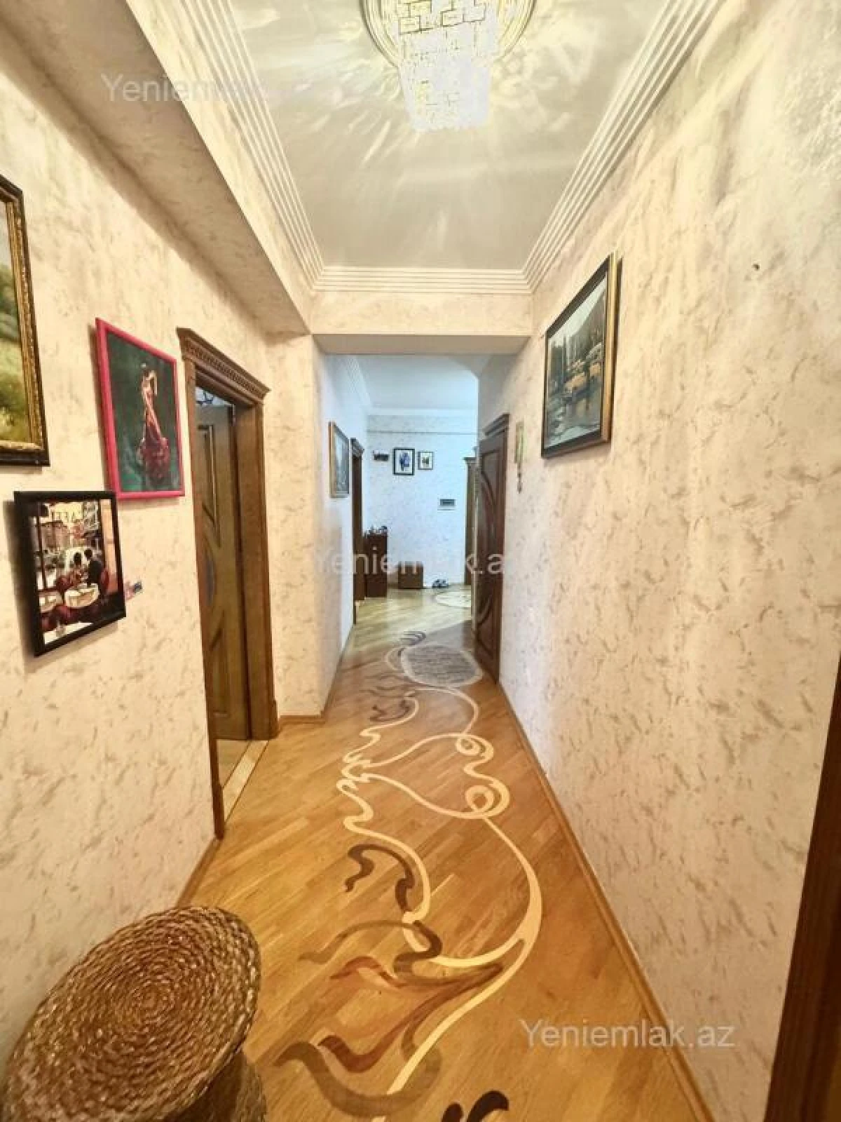 Satılır 3 otaqlı yeni tikili 160 m²