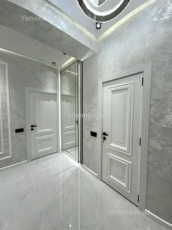 Satılır 3 otaqlı yeni tikili 105 m²