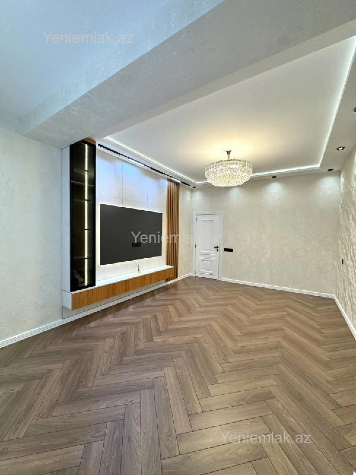 Satılır 3 otaqlı yeni tikili 105 m²