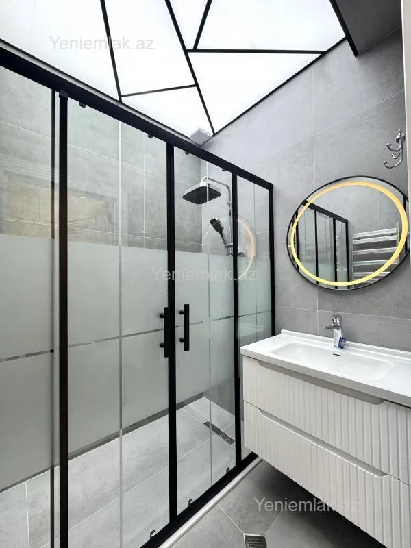 Satılır 3 otaqlı yeni tikili 105 m²