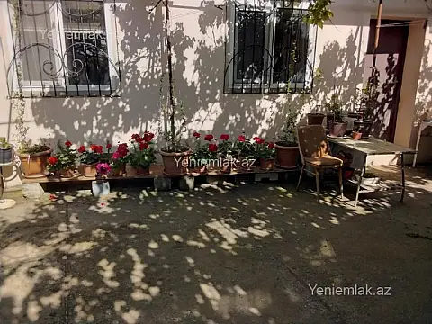 Satılır 3 otaqlı həyət evi 65 m²