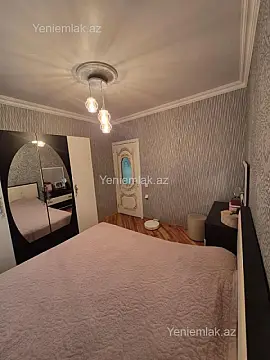 Satılır 5 otaqlı köhnə tikili 110 m²