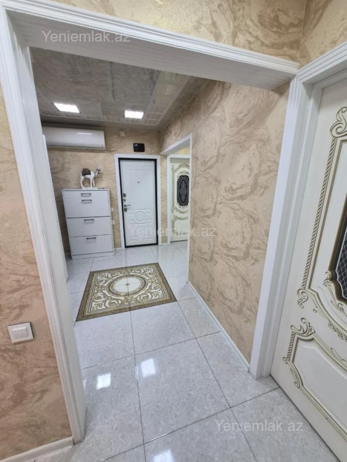 Satılır 5 otaqlı köhnə tikili 110 m²