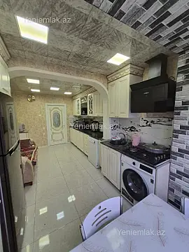 Satılır 5 otaqlı köhnə tikili 110 m²