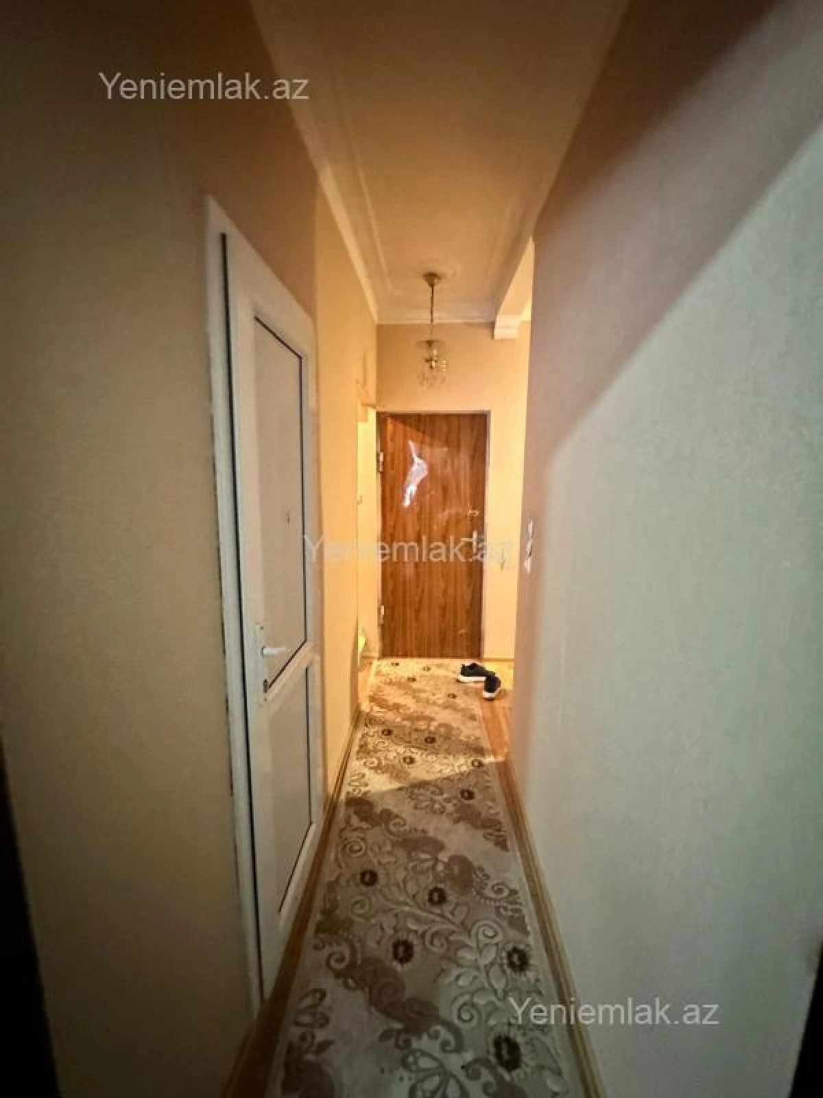 Satılır 2 otaqlı köhnə tikili 70 m²