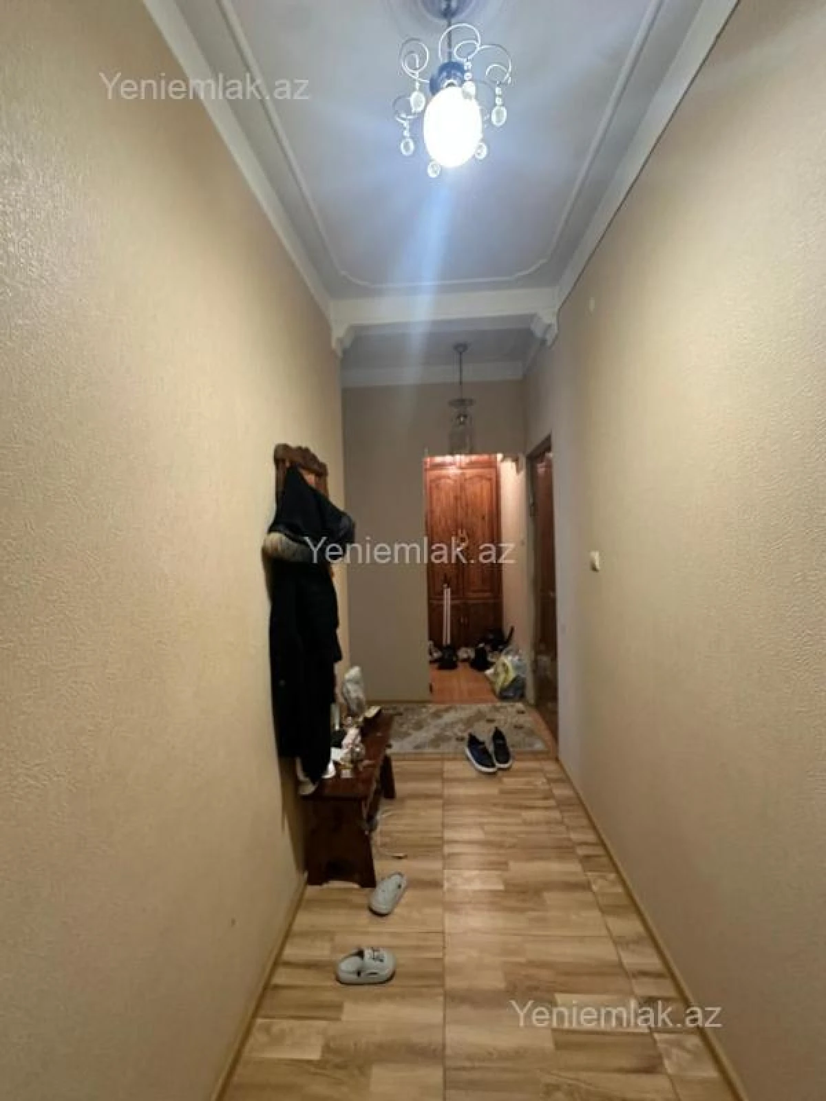 Satılır 2 otaqlı köhnə tikili 70 m²