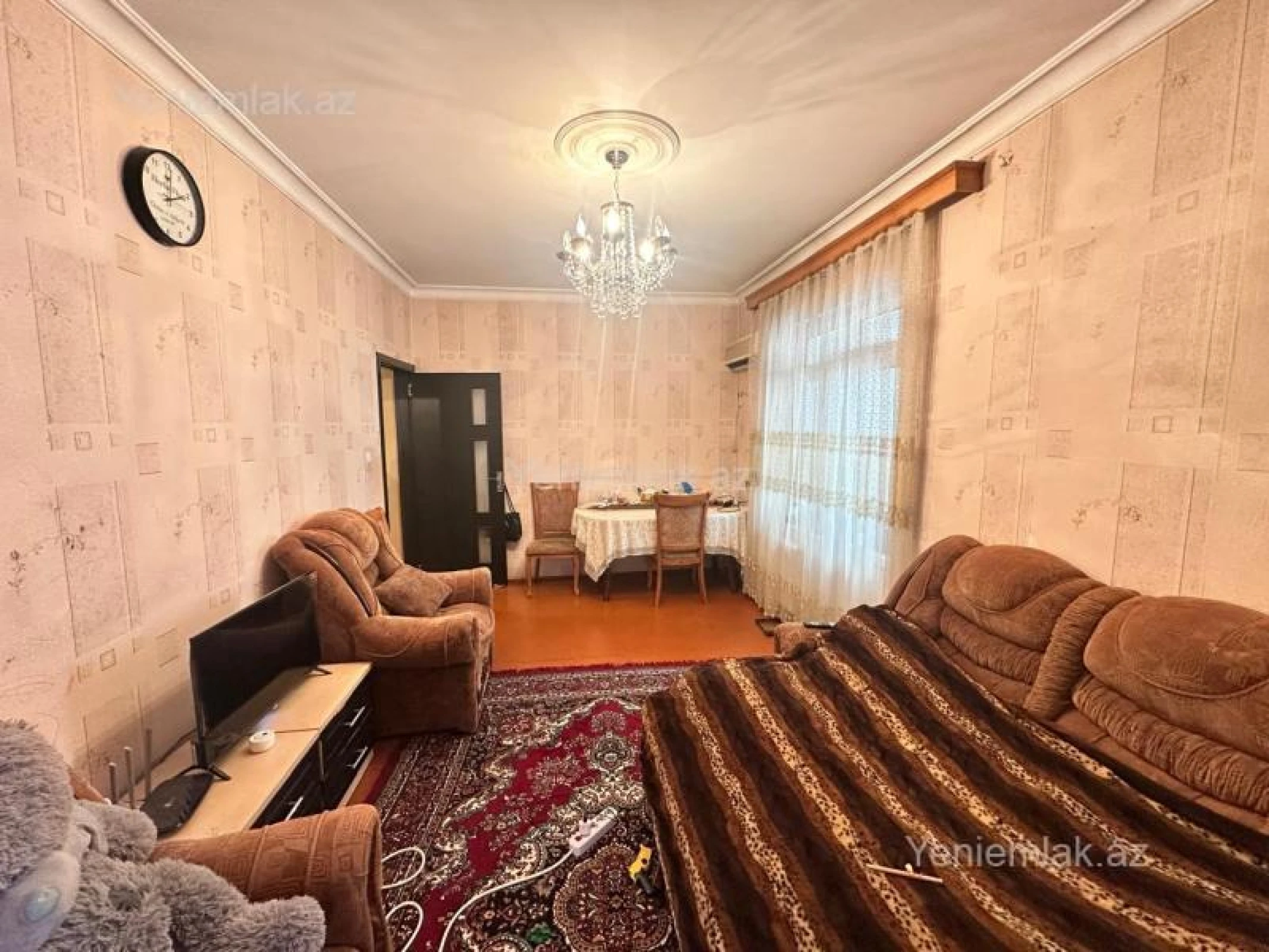 Satılır 2 otaqlı köhnə tikili 70 m²