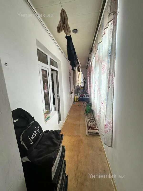 Satılır 2 otaqlı köhnə tikili 70 m²