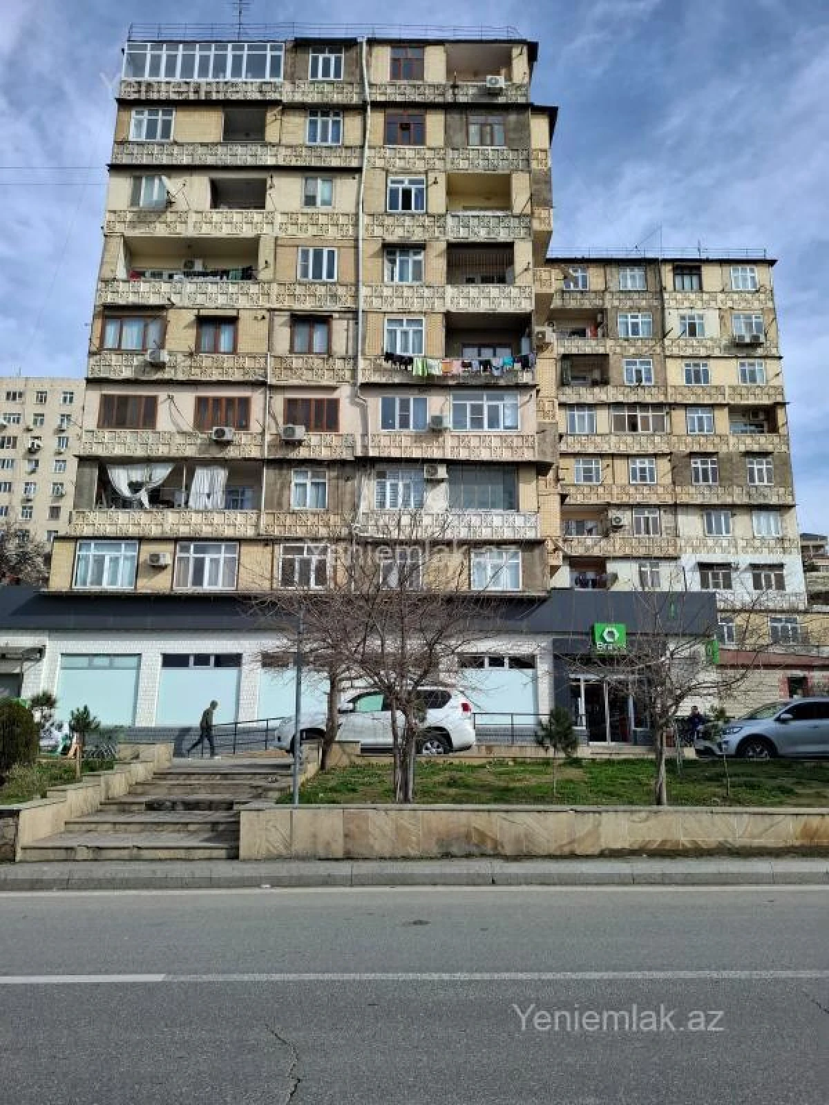 Satılır 2 otaqlı köhnə tikili 55 m²