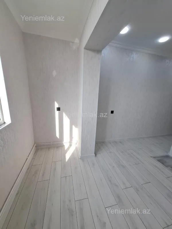 Satılır 2 otaqlı köhnə tikili 55 m²