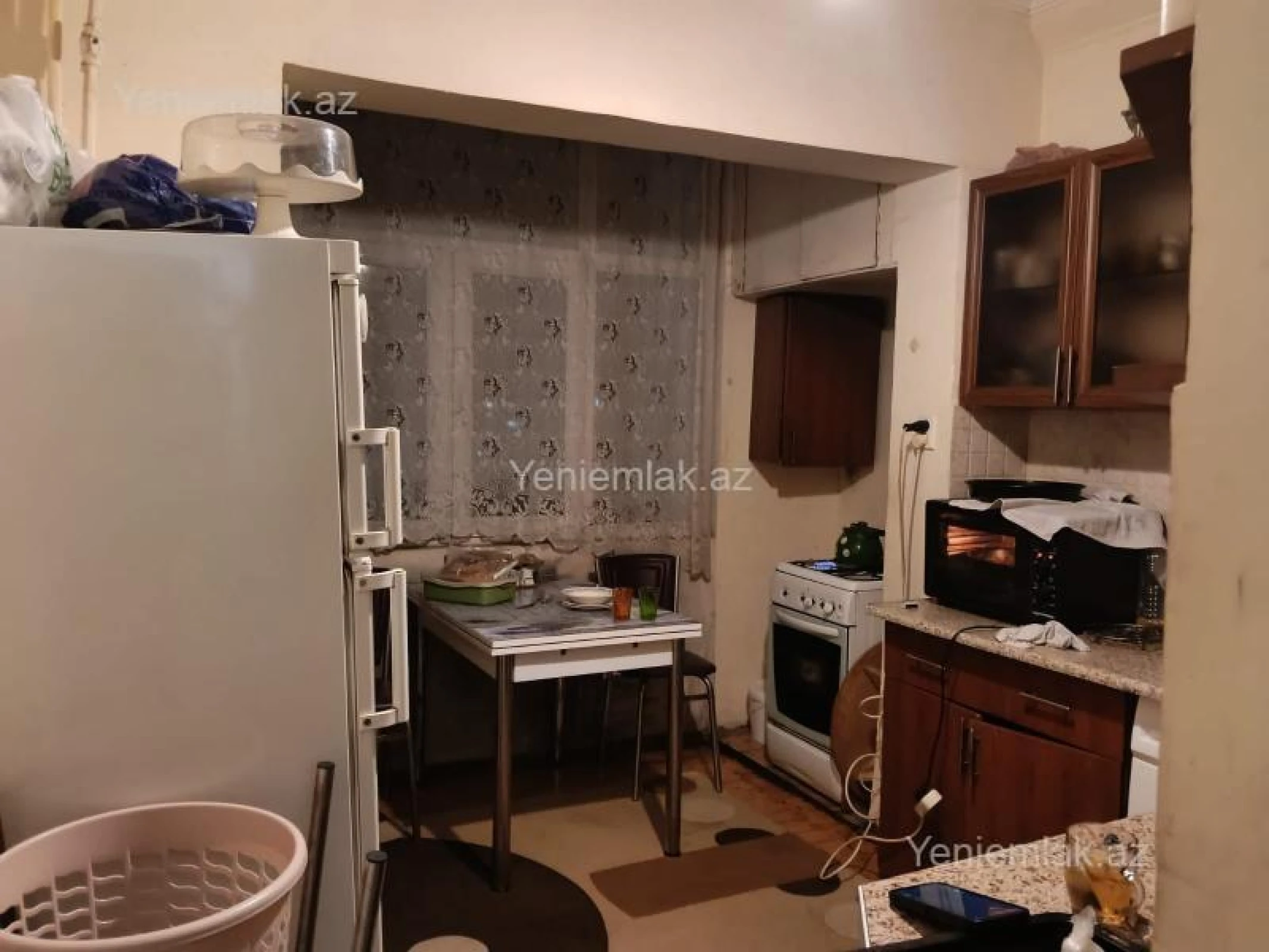 Satılır 3 otaqlı köhnə tikili 85 m²