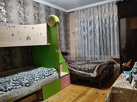 Satılır 3 otaqlı köhnə tikili 85 m²