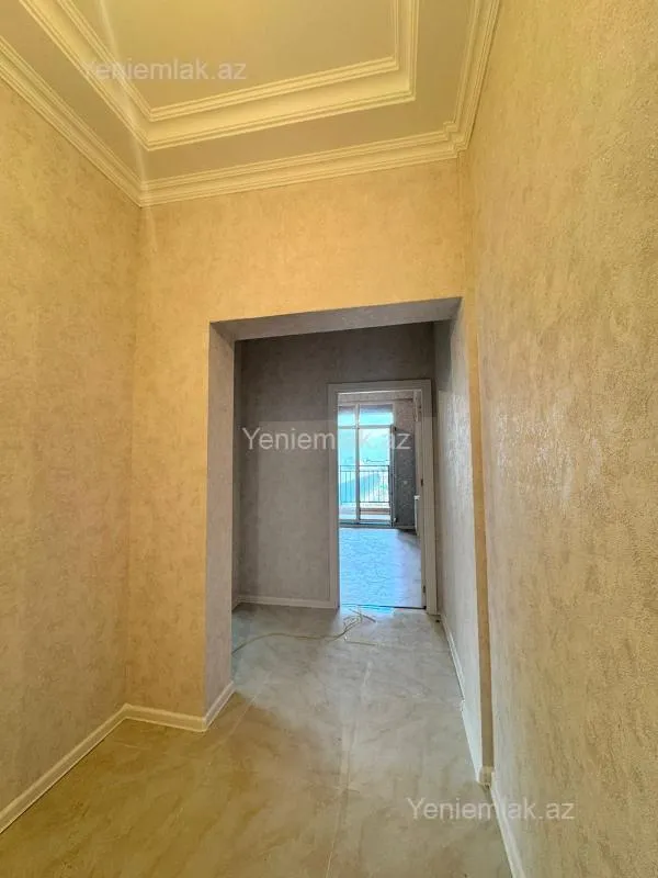 Satılır 2 otaqlı yeni tikili 80 m²