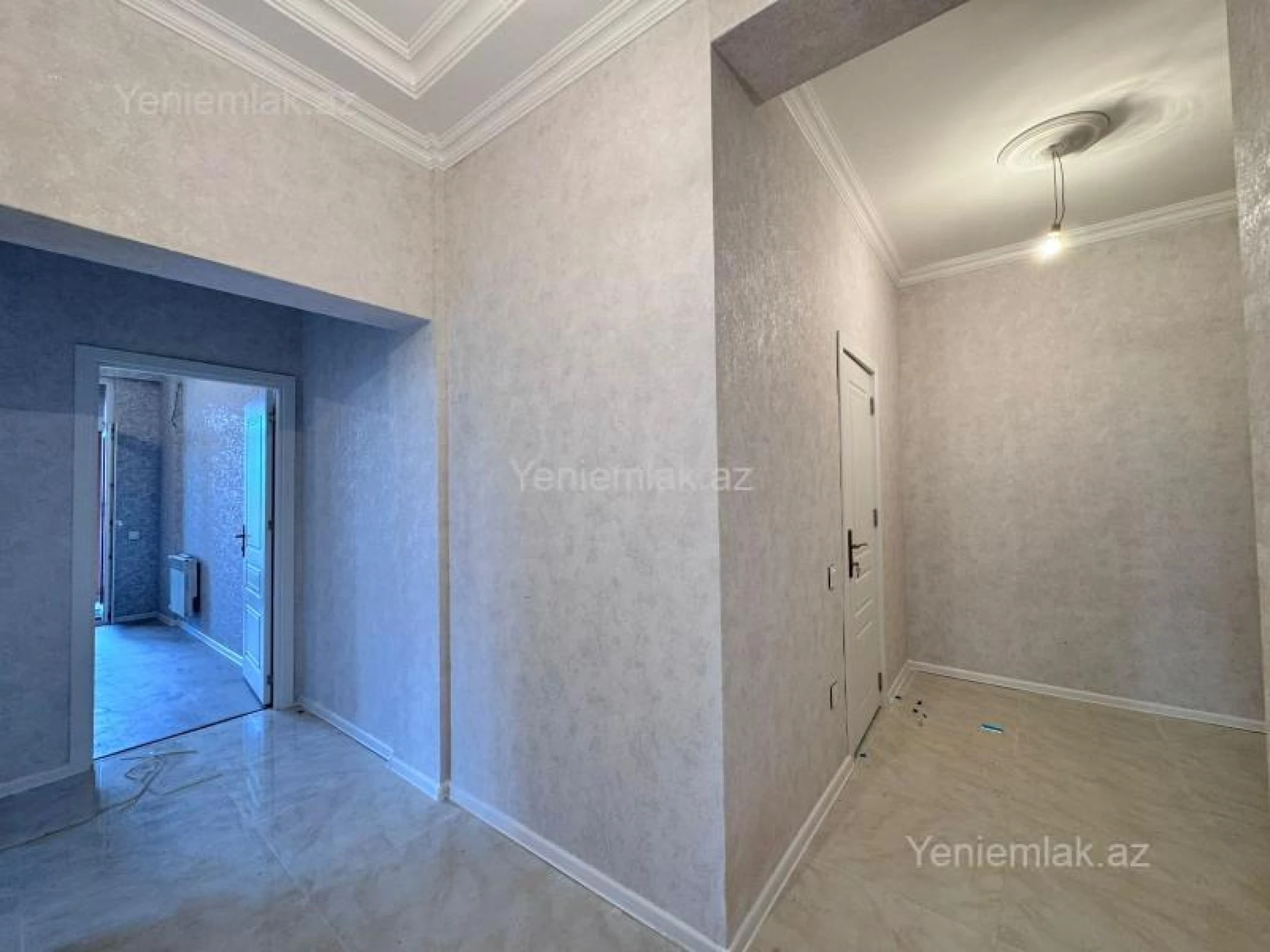 Satılır 2 otaqlı yeni tikili 80 m²
