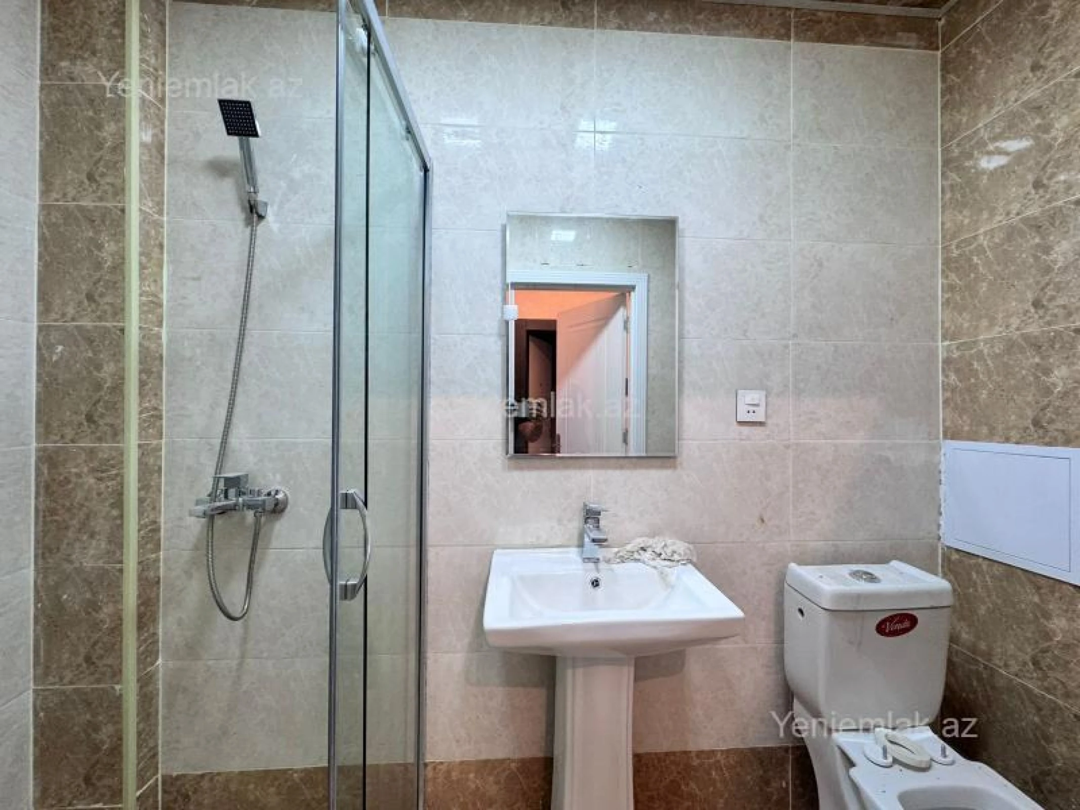 Satılır 2 otaqlı yeni tikili 80 m²