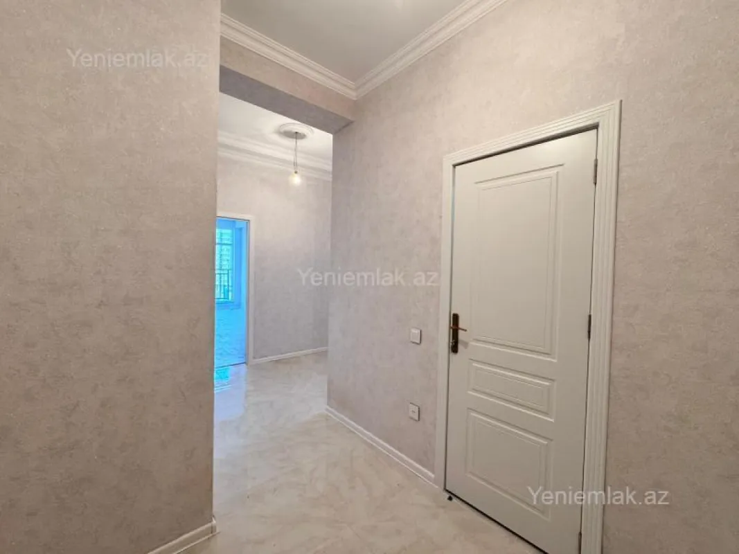 Satılır 2 otaqlı yeni tikili 80 m²