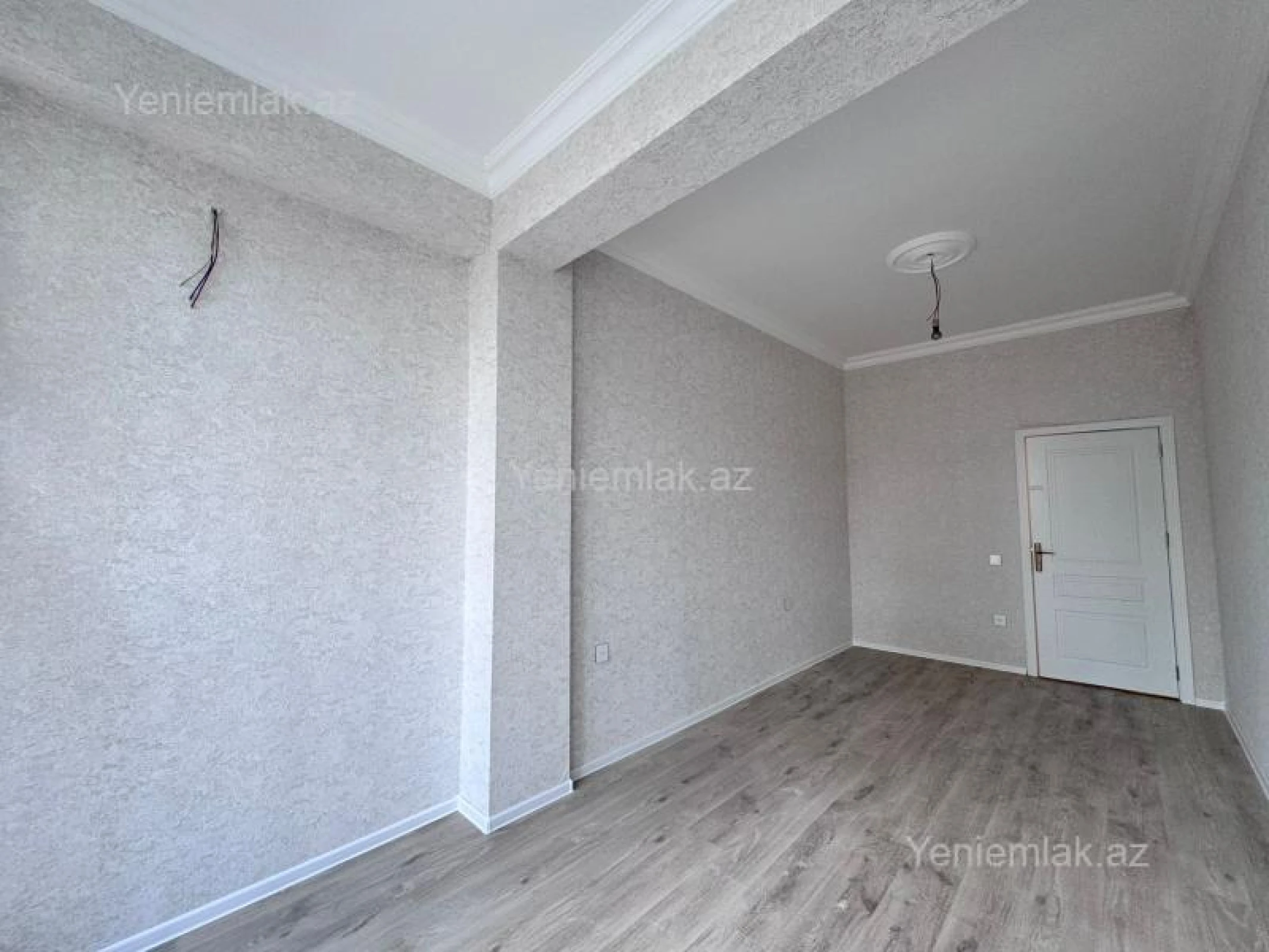 Satılır 2 otaqlı yeni tikili 80 m²