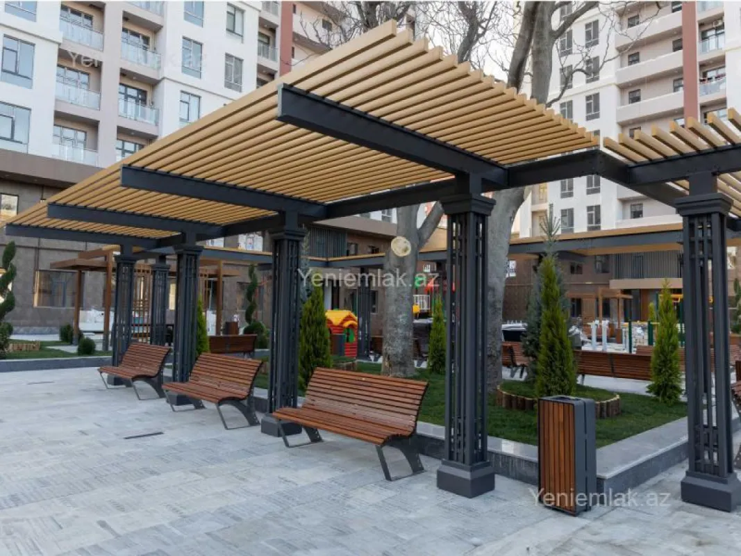 Satılır 3 otaqlı yeni tikili 135 m²