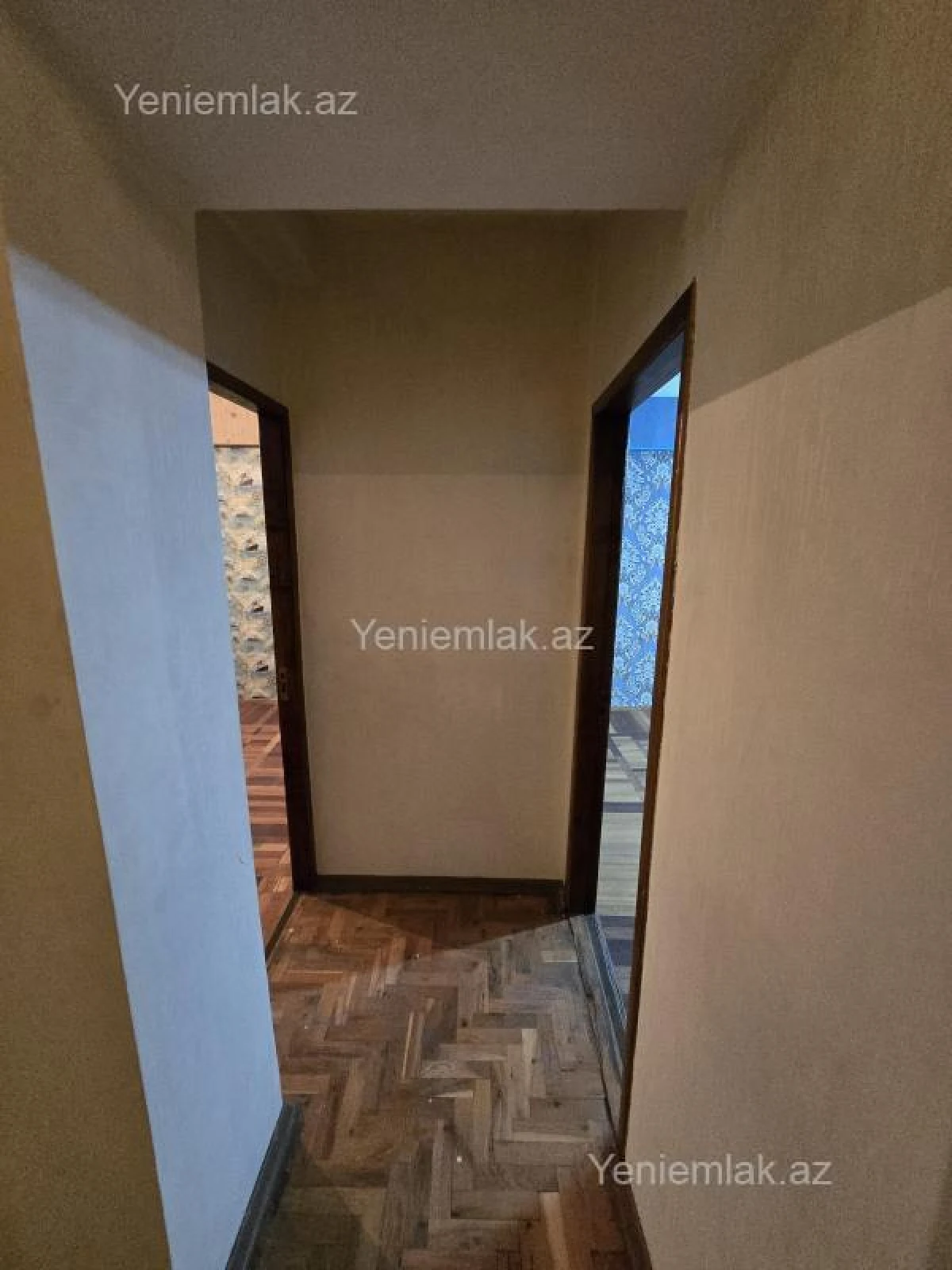 Satılır 4 otaqlı köhnə tikili 110 m²
