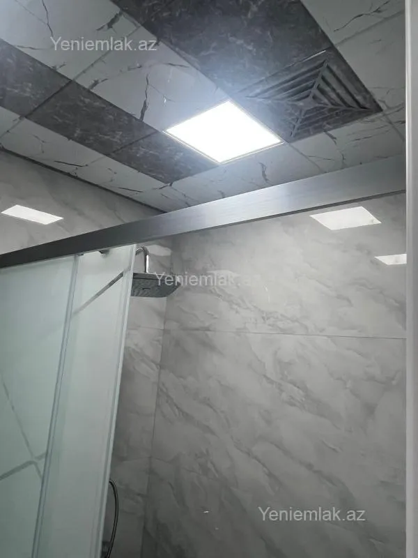 Satılır 3 otaqlı köhnə tikili 90 m²