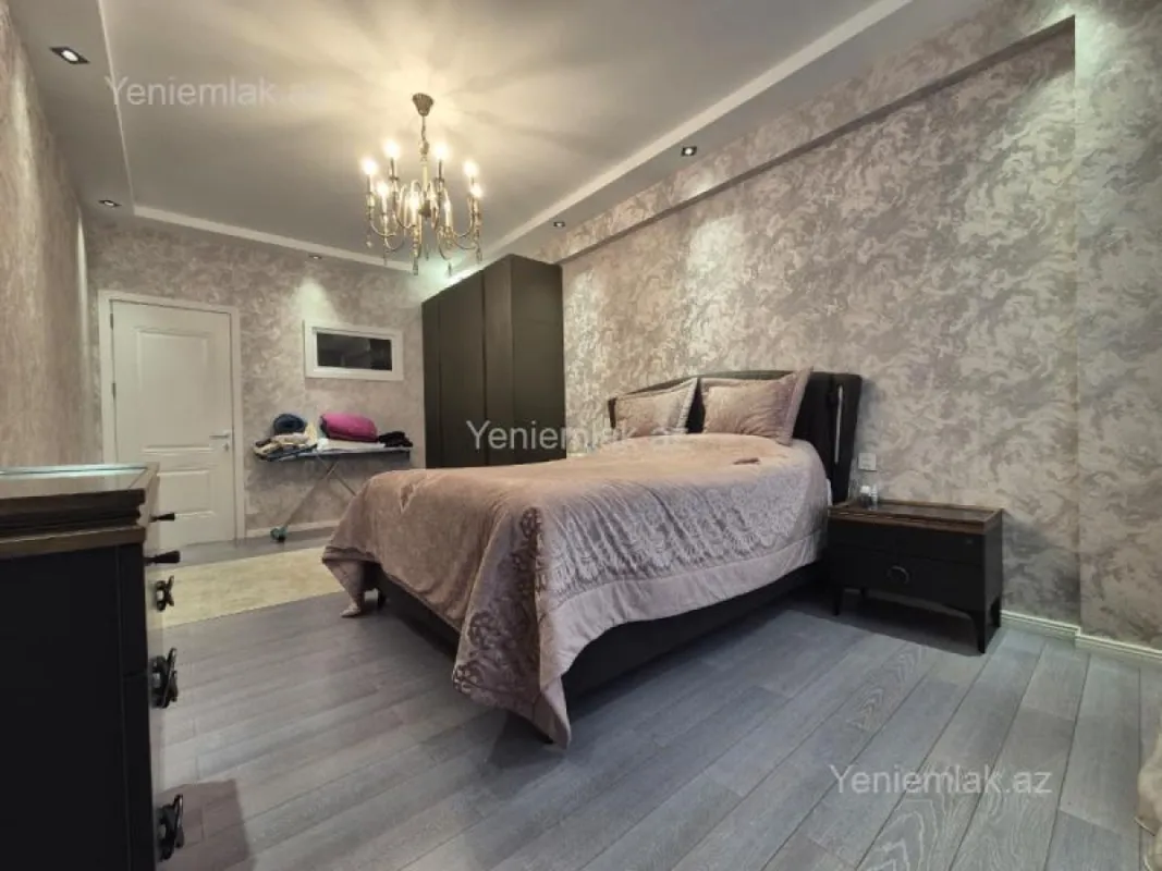 Satılır 3 otaqlı yeni tikili 108 m²