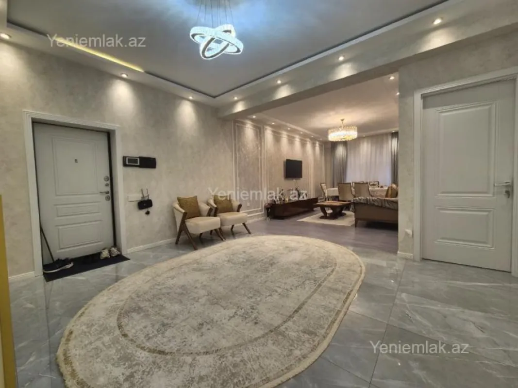 Satılır 3 otaqlı yeni tikili 108 m²