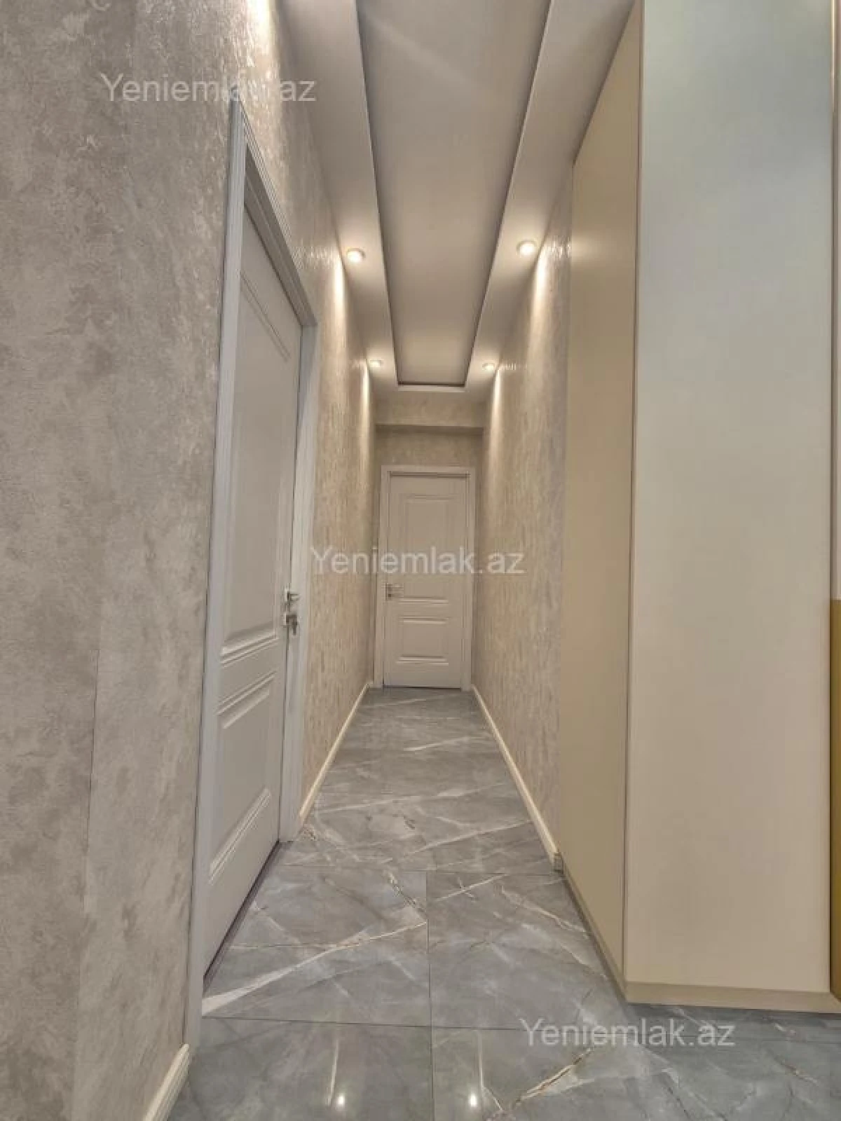 Satılır 3 otaqlı yeni tikili 108 m²