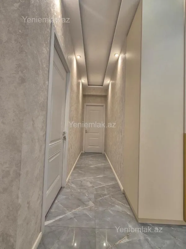 Satılır 3 otaqlı yeni tikili 108 m²