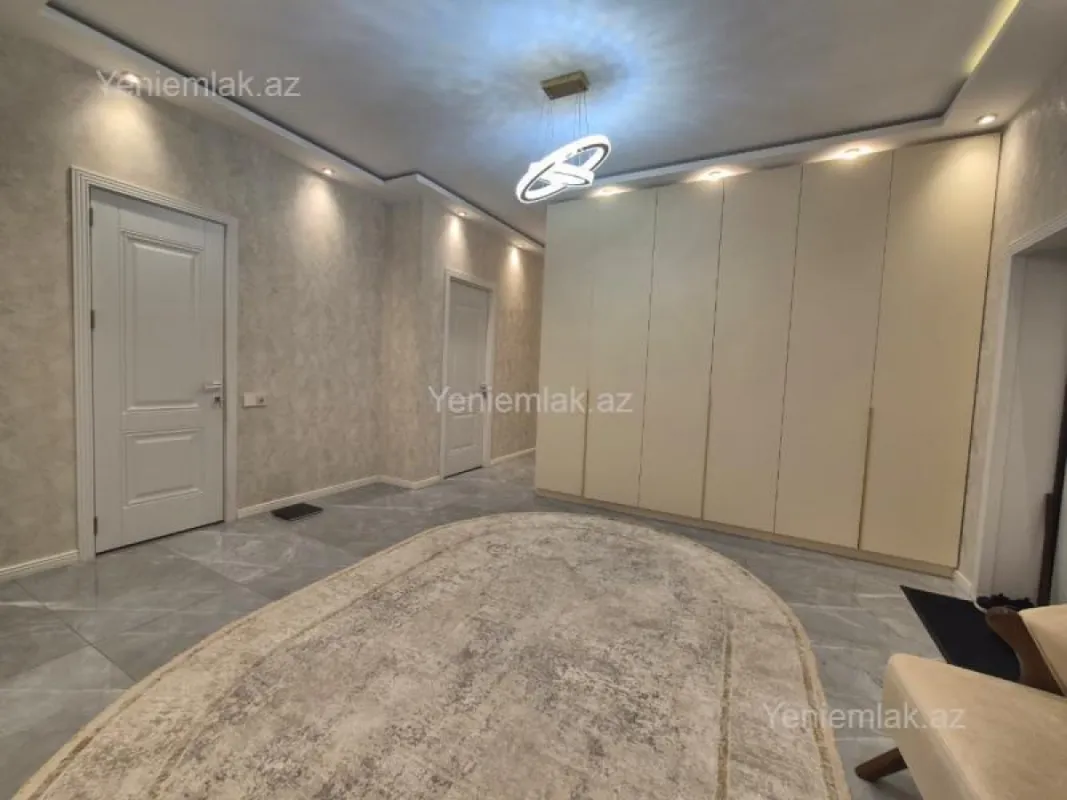 Satılır 3 otaqlı yeni tikili 108 m²