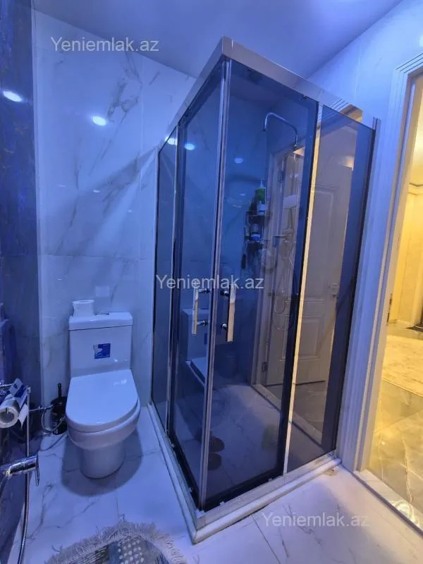 Satılır 3 otaqlı yeni tikili 108 m²