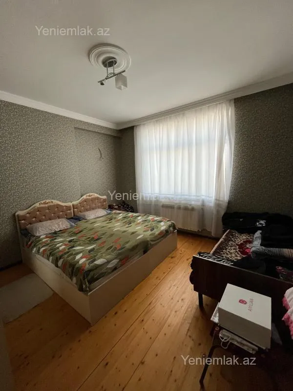 Satılır 3 otaqlı yeni tikili 110 m²