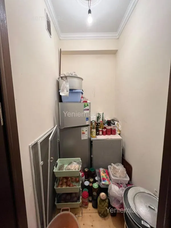 Satılır 3 otaqlı yeni tikili 110 m²