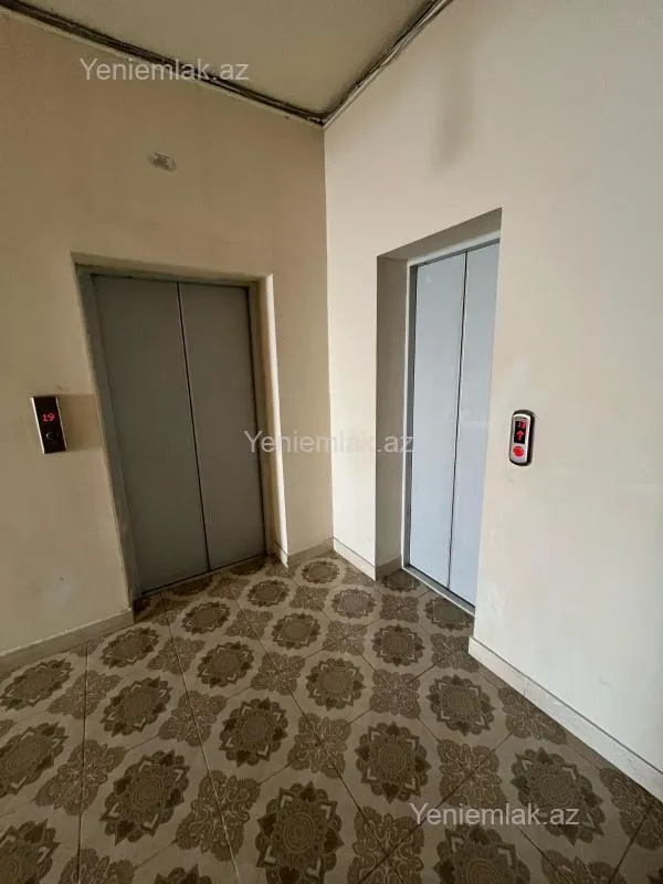 Satılır 3 otaqlı yeni tikili 110 m²