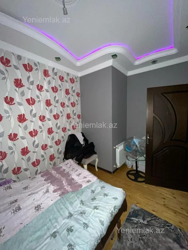 Satılır 3 otaqlı yeni tikili 110 m²