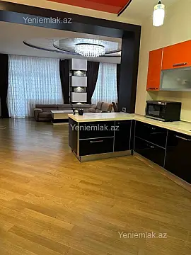 Satılır 3 otaqlı yeni tikili 148 m²