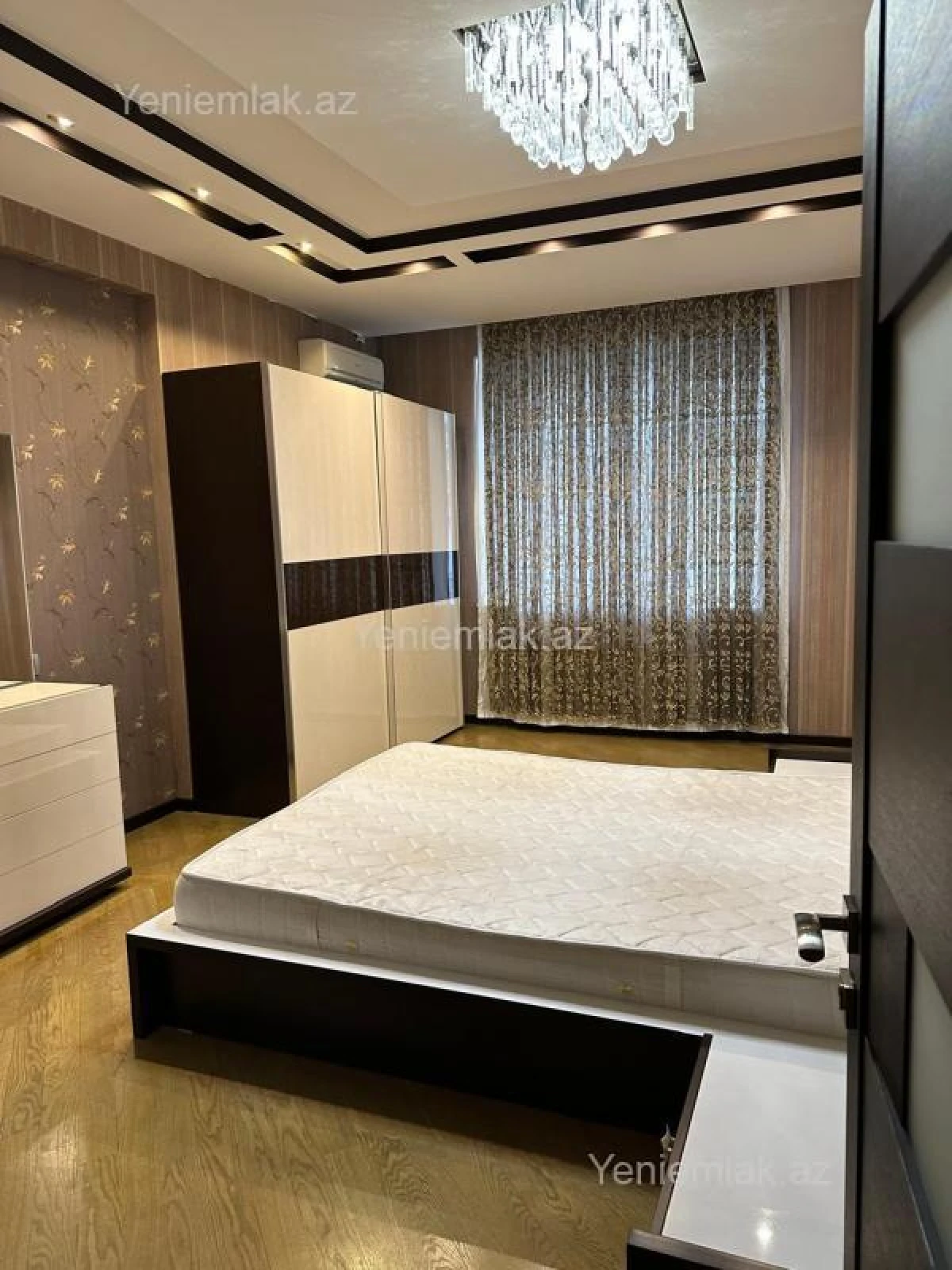 Satılır 3 otaqlı yeni tikili 148 m²