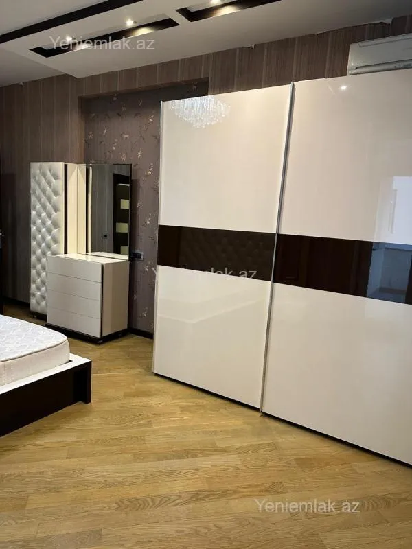 Satılır 3 otaqlı yeni tikili 148 m²