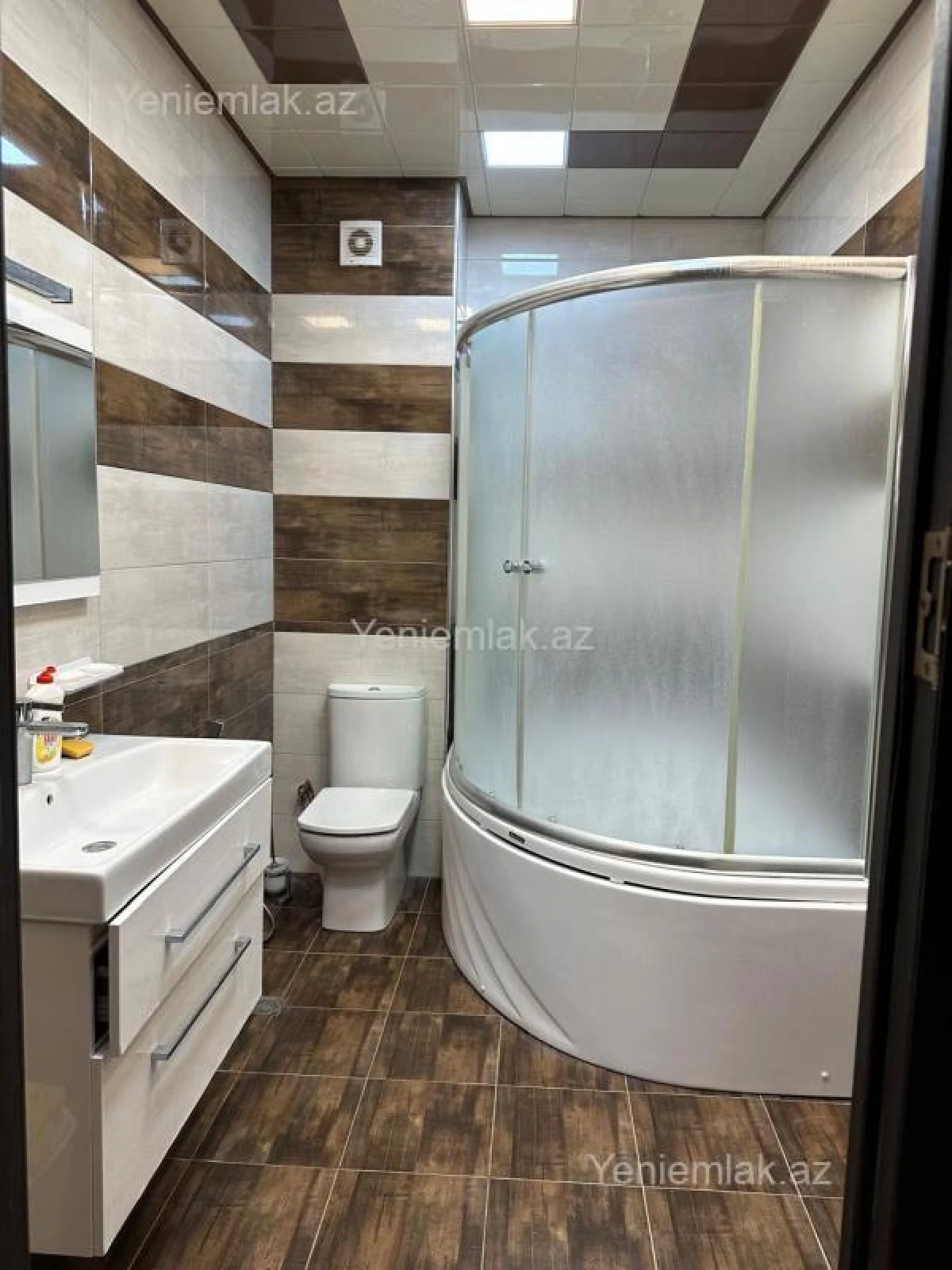 Satılır 3 otaqlı yeni tikili 148 m²