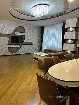 Satılır 3 otaqlı yeni tikili 148 m²