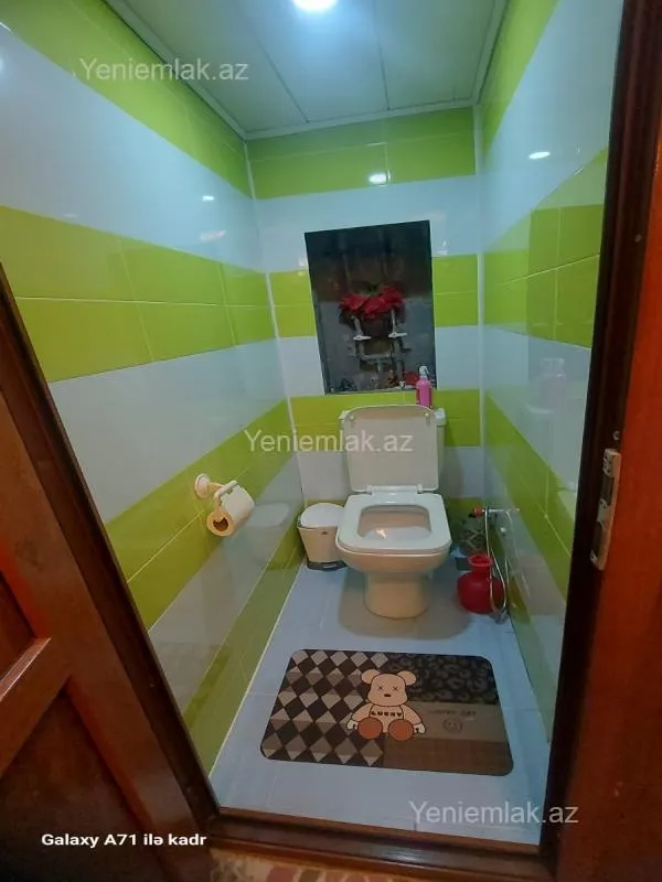 Satılır 3 otaqlı köhnə tikili 75 m²