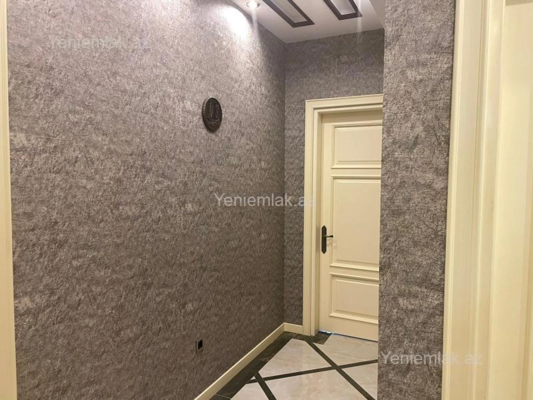 Satılır 4 otaqlı yeni tikili 143 m²