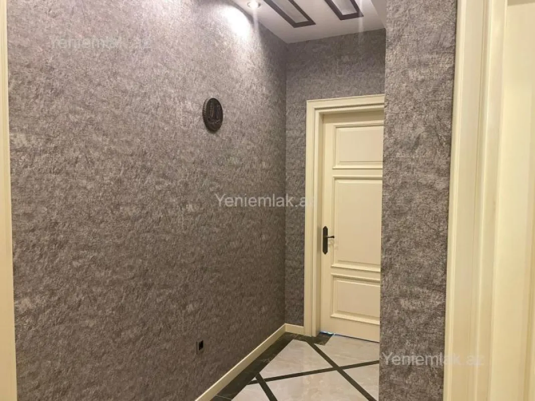 Satılır 4 otaqlı yeni tikili 143 m²