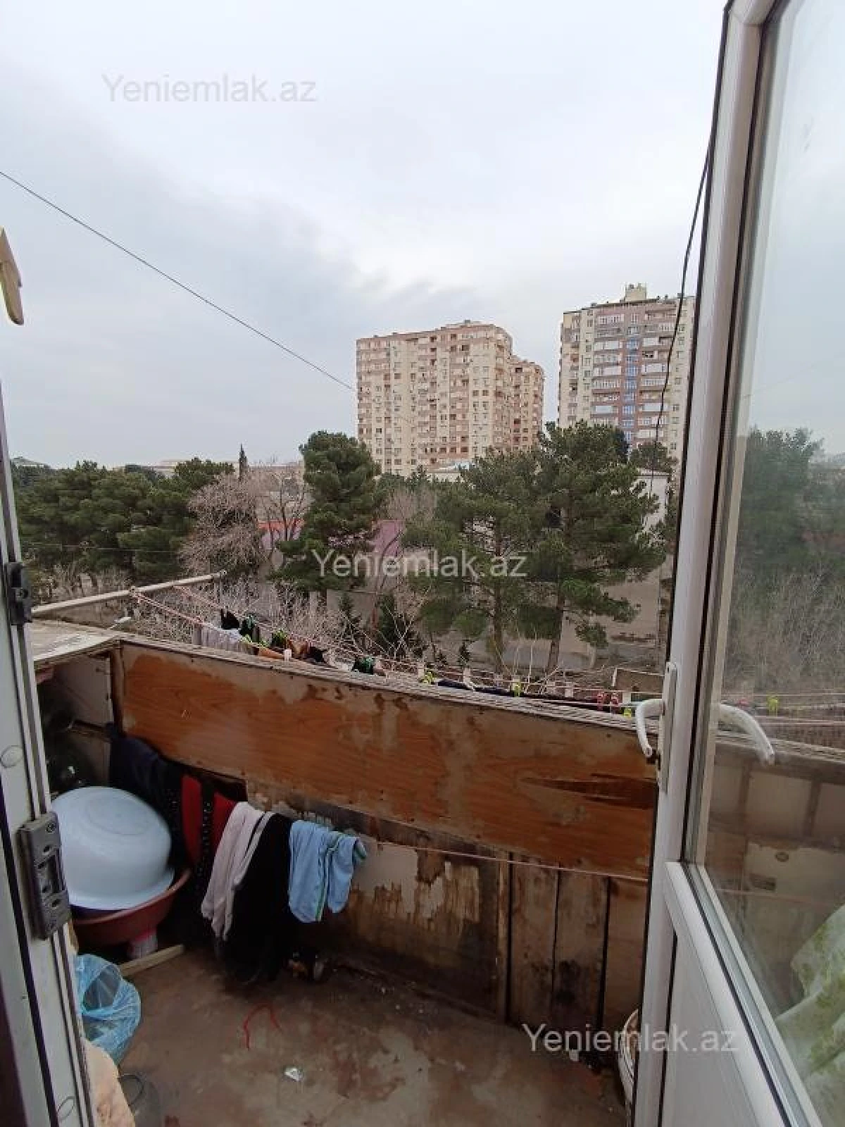 Satılır 1 otaqlı köhnə tikili 32 m²